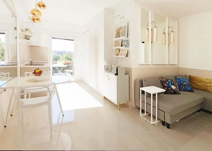 Trastella, Trastevere Di Charme, Balcone & Hammam Apartment *