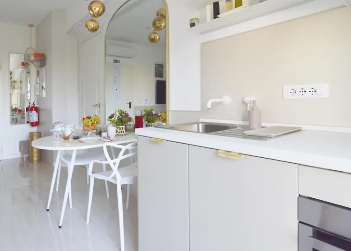 Trastella, Trastevere Di Charme, Balcone & Hammam Apartment Rom